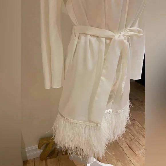 NWOT Raya Collection Swan Cover Up - Picture 6 of 10